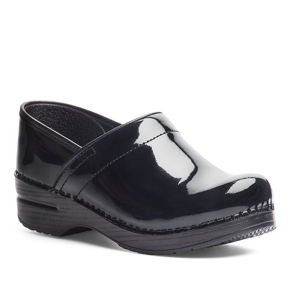 Dansko Shoes - Dansko patent leather clogs size 37